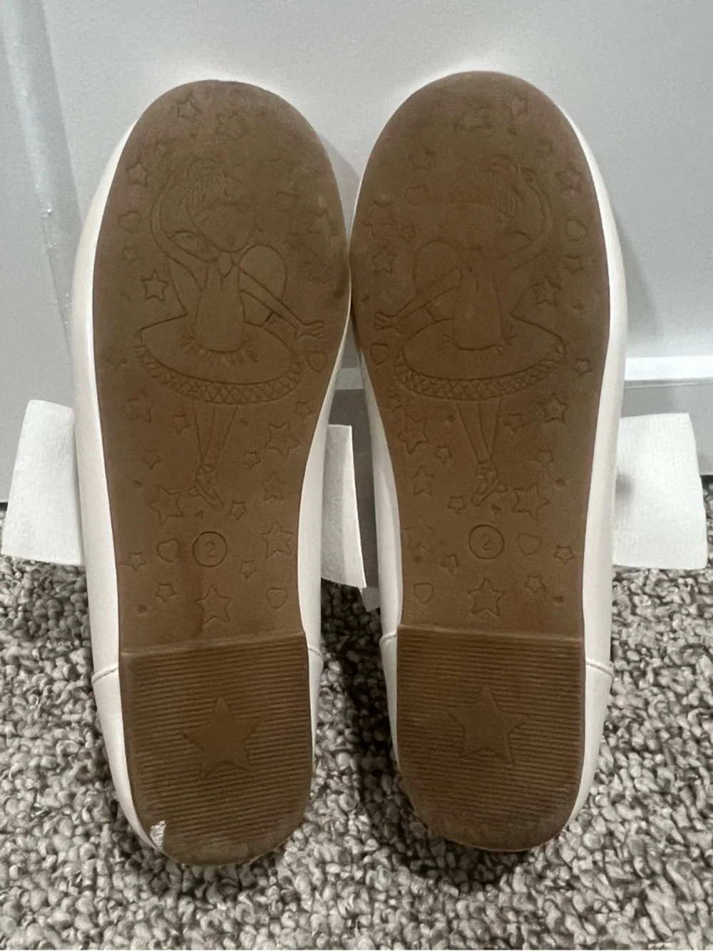 Dream Pairs Girls Ivory Pearl Bow Flats Size 2 Dress Ballet Shoes